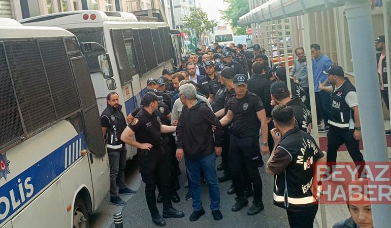Görevinden uzaklaştırılan Büyükçekmece Belediye Başkanı Akgün
