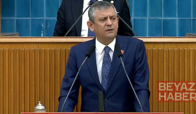 CHP liderinin kürsüden teşekkür ettiği bakan
