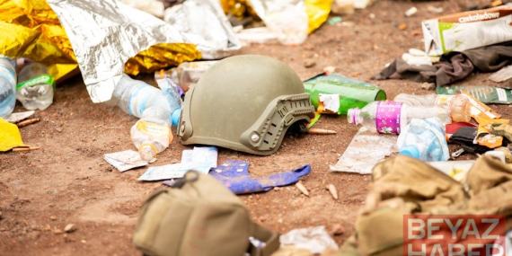 İsrail ordusu Batı Şeria'da 10 Filistinlinin yaşadığı evi yıktı