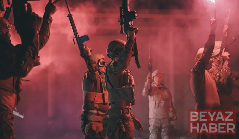 ABD, Hürmüz Boğazı'nda Robotlarla İran'a Karşı Hareket Geçti