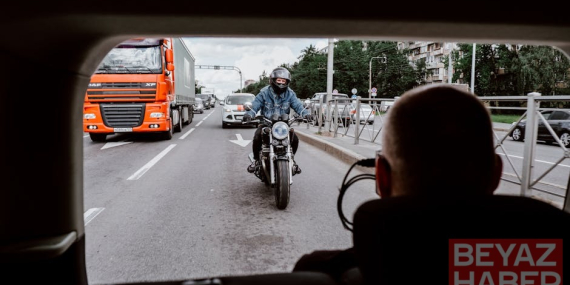Adana'da genç Zeynep Su motosiklet kazasında hayatını kaybetti