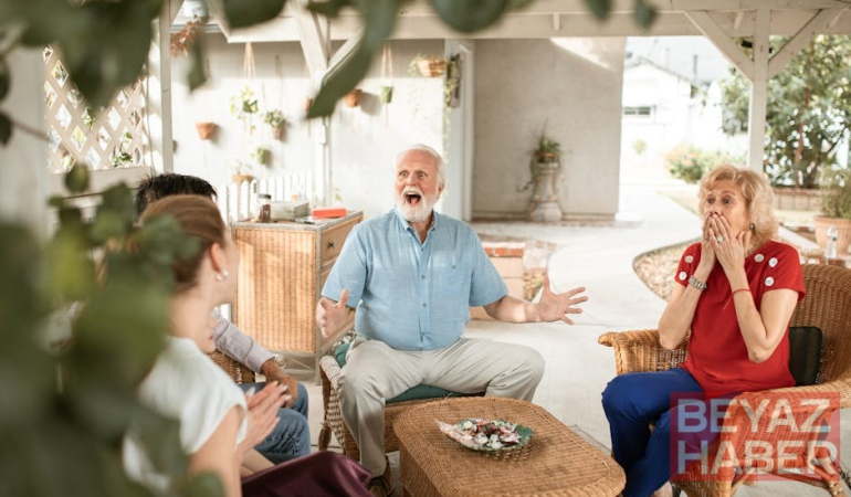 Ünlü Şarkıcının Gizli Torunu Ortaya Çıktı, Şaşkınlık İçinde!