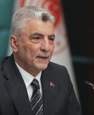 Ticaret Bakanı Bolat'ın Kosova ziyaretinde ikili işbirliklerini güçlendirecek somut adımlara odaklanılacak