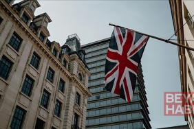 İngiltere, Kur’an-ı Kerim’e yönelik provokatif eylem yapan ABD'li Gomez'in ülkeye girişini iptal etti