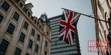 İngiltere, Kur’an-ı Kerim’e yönelik provokatif eylem yapan ABD'li Gomez'in ülkeye girişini iptal etti