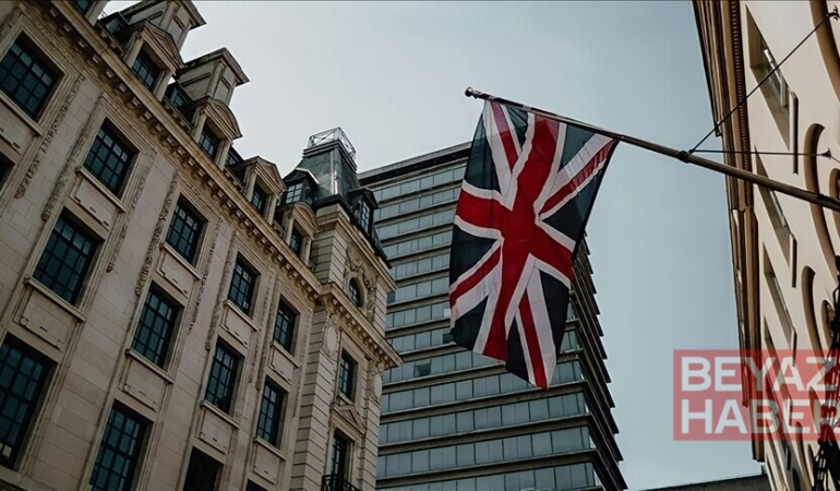 İngiltere, Kur’an-ı Kerim’e yönelik provokatif eylem yapan ABD'li Gomez'in ülkeye girişini iptal etti