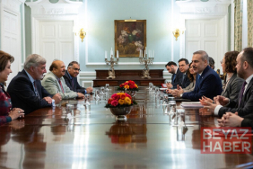 Dışişleri Bakanı Fidan, İngiltere'de Lordlar Kamarası ve Avam Kamarası üyeleriyle görüştü