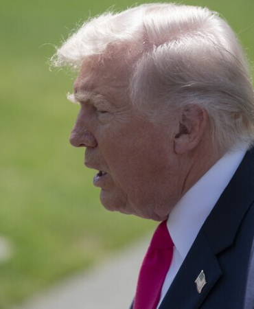 Trump, Beyaz Saray Muhabirleri Derneği yemeğinde silah sesleri duyulması üzerine salondan çıkarıldı