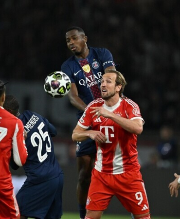 "Devler Ligi"nde tarihe geçen maçı PSG kazandı