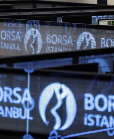 Borsa günü rekor seviyeden tamamladı