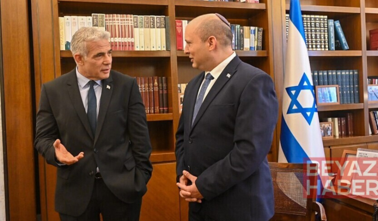İsrail'de Bennett ve Lapid'in yeni kurduğu partinin Netanyahu'suz hükümet kurabileceği belirtiliyor