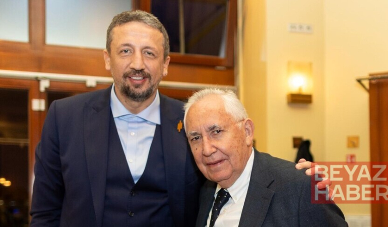 Aydın Örs, TBF Başkanı Hidayet Türkoğlu'nu Berlin'de yalnız bırakmadı