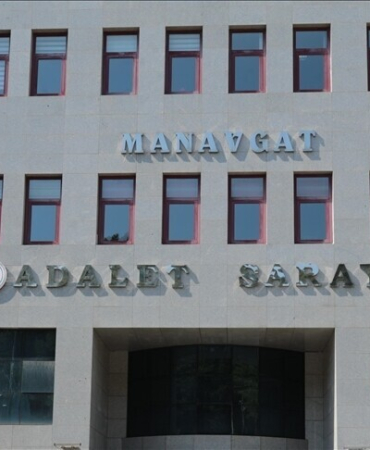 Manavgat Belediyesine yönelik "rüşvet" davası sanıklarının yargılanması sürüyor