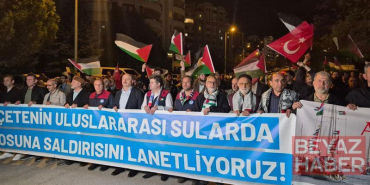 ABD Büyükelçiliği önünde, İsrail