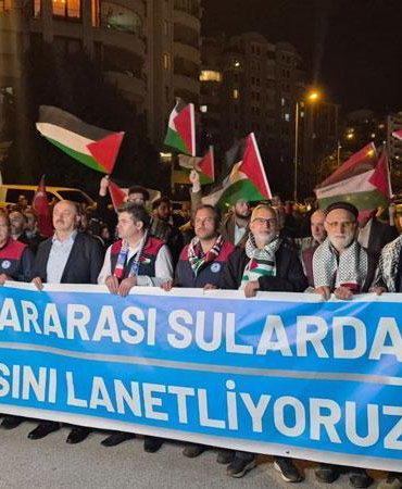 ABD Büyükelçiliği önünde, İsrail
