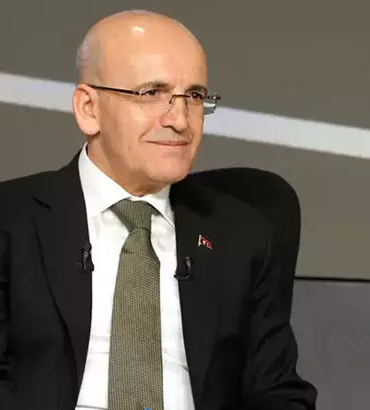 Bakan Şimşek: Ülkemizi hizmet ihracatında önemli bir merkez haline getirme doğrultusunda döviz faaliyetlerini desteklemeye devam ediyoruz