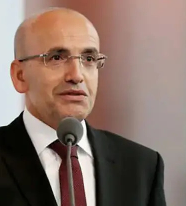 Bakan Şimşek: Yıllıklandırılmış ihracat tarihimizin en yüksek seviyesine ulaştı