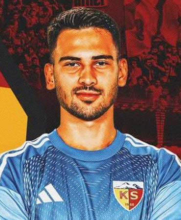 Zecorner Kayserispor’un genç file bekçisi Deniz’e milli davet
