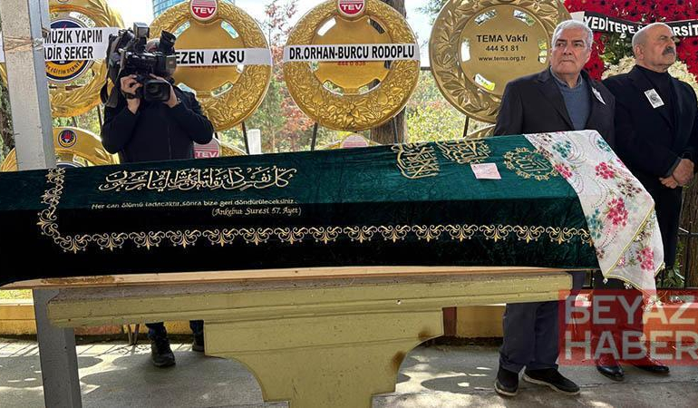Şarkıcı Tülay Özer son yolculuğuna uğurlandı