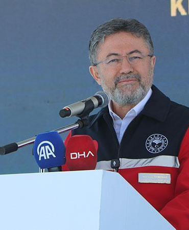 Bakan Yumaklı: Hem sürülerimizi artırmak hem de kaliteli üretim yapmak istiyoruz