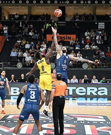 Mersin Spor- Anadolu Efes: 86-88