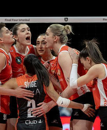 Eczacıbaşı Dynavit Şampiyonlar Ligi Finali’nde VakıfBank’ın rakibi oldu
