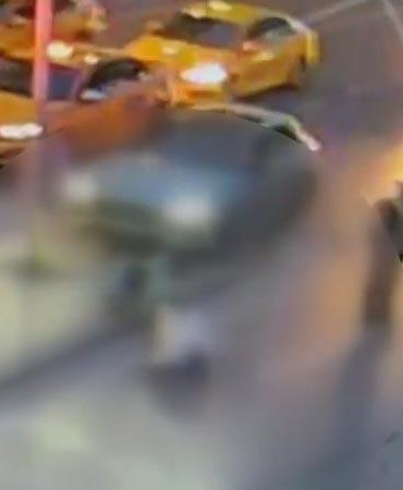 Şişli’de kazada üzerine trafik ışığı devrilen Mısırlı turist hayatını kaybetti