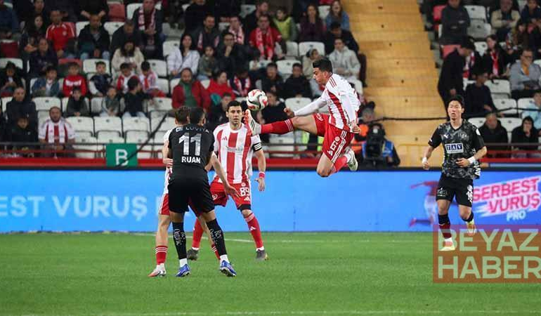 Hesap.com Antalyaspor - Corendon Alanyaspor: 0-0