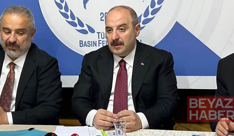 Mustafa Varank: CHP