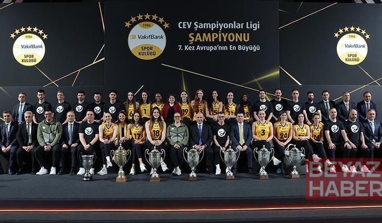CEV Şampiyonlar Ligi şampiyonu VakıfBank için medya günü düzenlendi