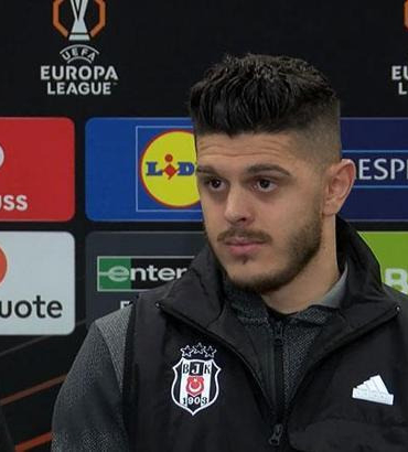 Beşiktaş, Milot Rashica’nın uyluk kemiği alt bölgesinde kemik ödemi tespit edildiğini açıkladı