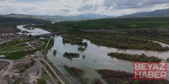 Okul Sporları Rafting Türkiye Şampiyonası öncesinde Murat Nehri’ndeki hazırlıklar tamamlandı