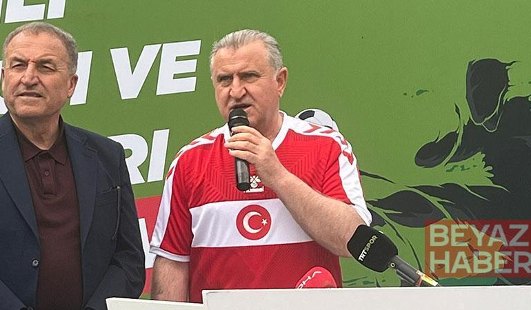 Bakan Bak: Spor, toplumları birleştiren önemli bir olgu