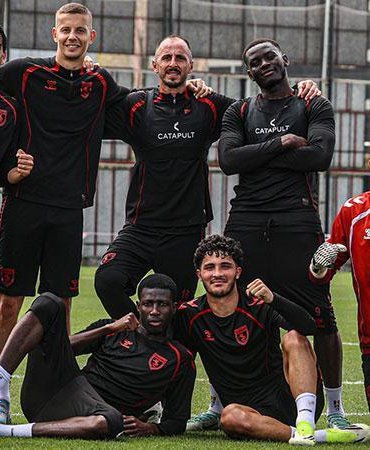 Samsunspor deplasmanda oynayacakları RAMS Başakşehir maçına hazırlanıyor