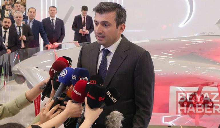Selçuk Bayraktar: Türk orduları dünyada SİHA’larla ilk savaşı kazanan güç olarak tarihe geçti
