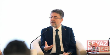 Bakan Yumaklı, Azerbaycan’da