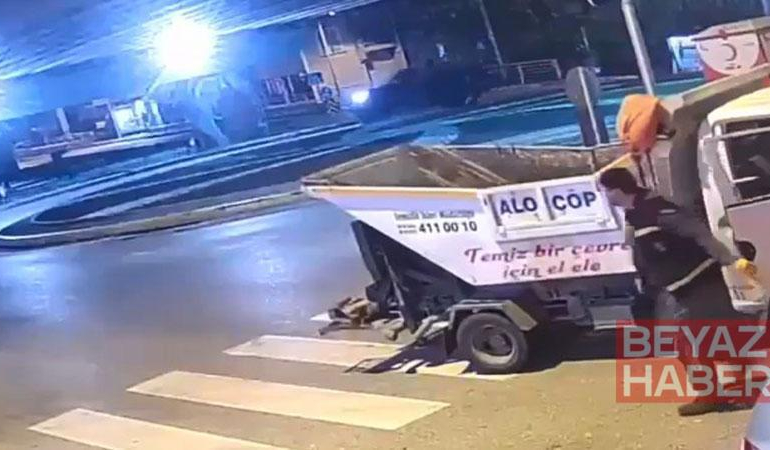 Kamyonet ile motosiklet çarpıştı: 2 yaralı; kaza anı kamerada