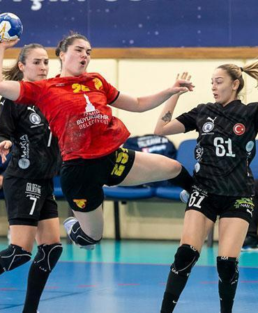 Kadınlar 50’nci Yıl Federasyon Kupası’nda yarı finale yükselen takımlar belli oldu