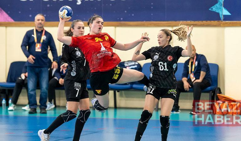 Kadınlar 50’nci Yıl Federasyon Kupası’nda yarı finale yükselen takımlar belli oldu