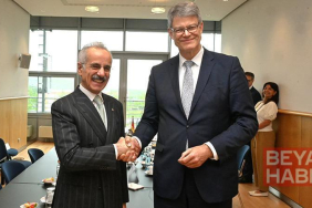 Bakan Uraloğlu, Alman mevkidaşı Schnieder ile bir araya geldi