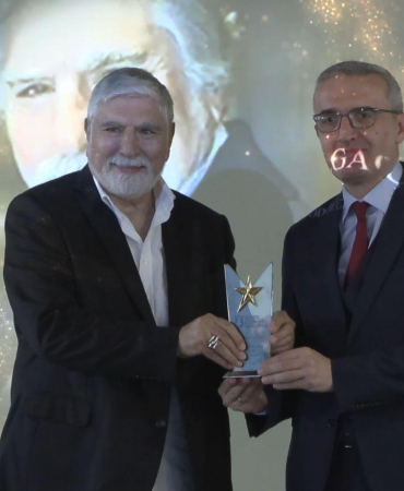 İstanbul Esenyurt Üniversitesi 3’üncü İletişim Ödülleri sahiplerini buldu