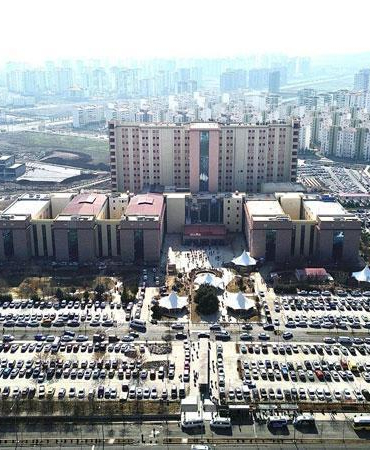 Hastanede reçete toplayıp, hastaları eczaneye yönlendiren sanıklar, duruşmada suçlamaları reddetti