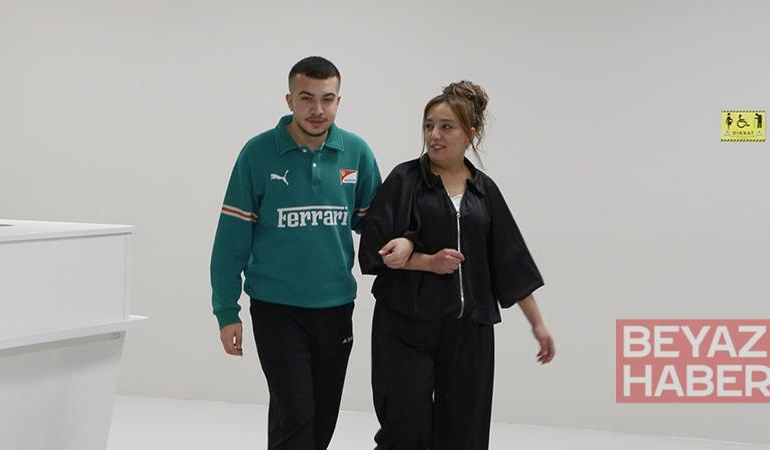 Eşini nakil sırasında böbrek yetmezliğinden kaybeden anne, oğluna böbreğini verdi