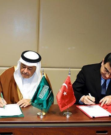 Bakan Yardımcısı Heybet, Suudi mevkidaşı Al-Biyari ile görüştü