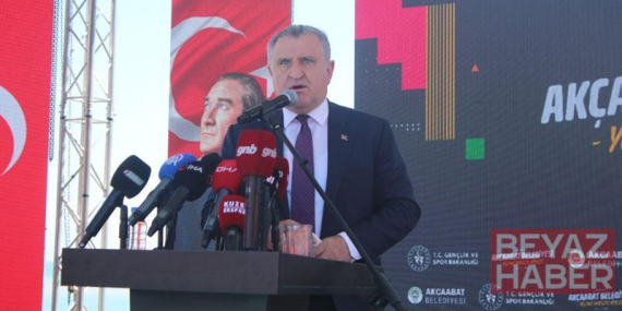 Bakan Bak: Gençlerimiz, toplumumuz obezite tehlikesi ile karşı karşıya