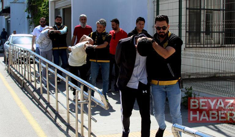 Silahlı saldırının failleri 500 saatlik kamera görüntüsünden tespit edilip, yakalandı