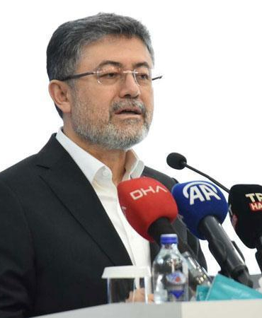 Bakan Yumaklı: Hedefimiz üretimde kendimize yeterli hale gelmek