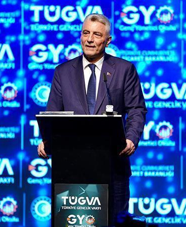 Bakan Bolat,