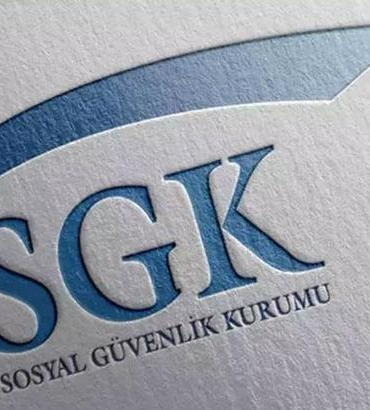 SGK: Analık ödeneği süresini tekil gebeliklerde 24 haftaya, çoğul gebeliklerde ise 26 haftaya çıkarttık
