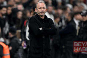 Beşiktaş taraftarından Trabzonspor maçında sessizlik protestosu!
